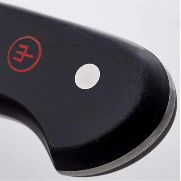 ❤️BUY 2 GET 1 FREE  Wusthof Classic Carving Knife, 9-inch (23 cm) - 4522-23 - Picture 5 of 8